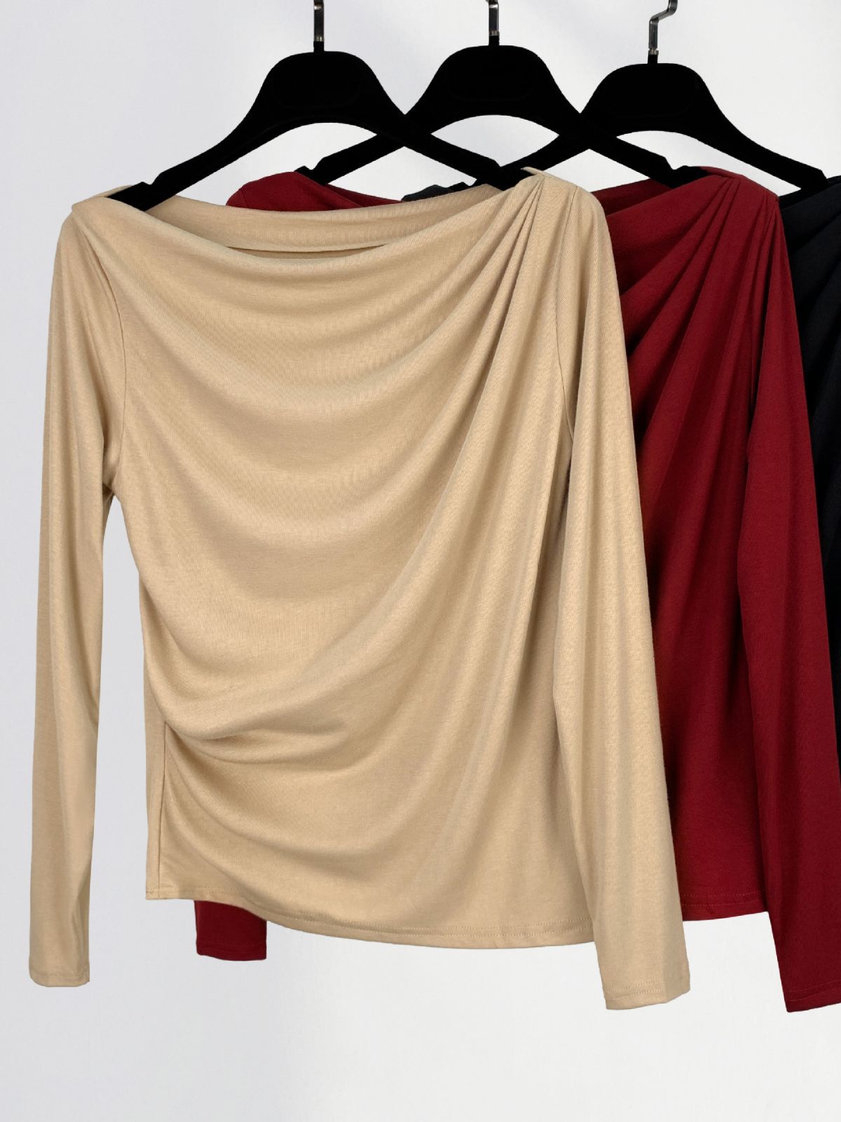 Elegant off-shoulder T-shirt women's early spring new women's clothing pure off-shoulder inner wear long sleeve bottoming shirt exquisite top