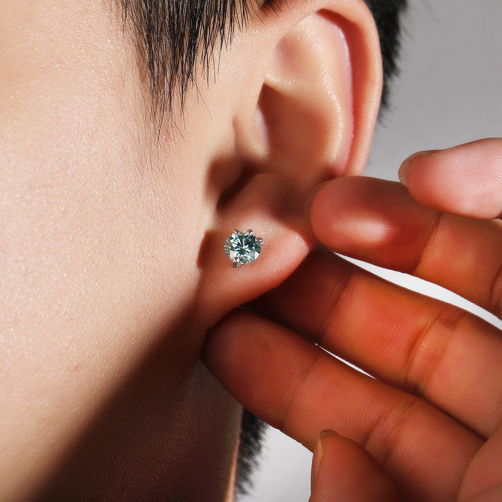 Light Luxury All-match S925 Silver Moissanite Dragon Claw Earrings for Men and Women with High-end Sense Instagram Style Fashionable Distinctive Earrings