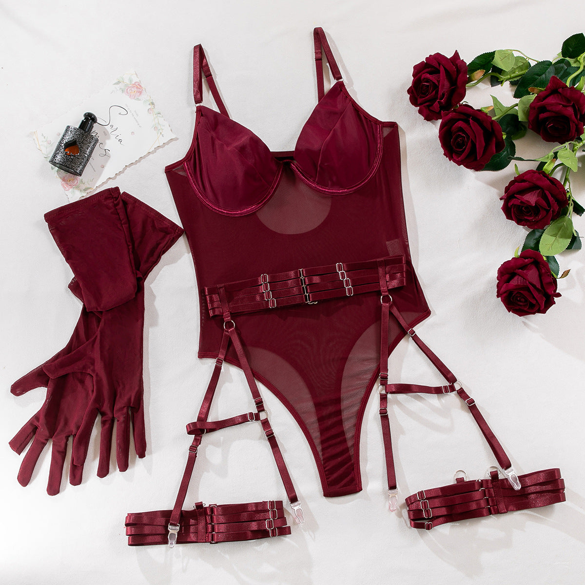 Lingerie Sexy Trois Pièces Dentelle – Bralette, Culotte & Gants Reine de Bal