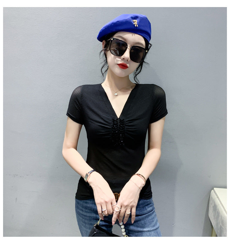 European 2024 Summer New Design Niche V-neck Bead Short-sleeved T-shirt Women's Slim-fit All-match Ins Top