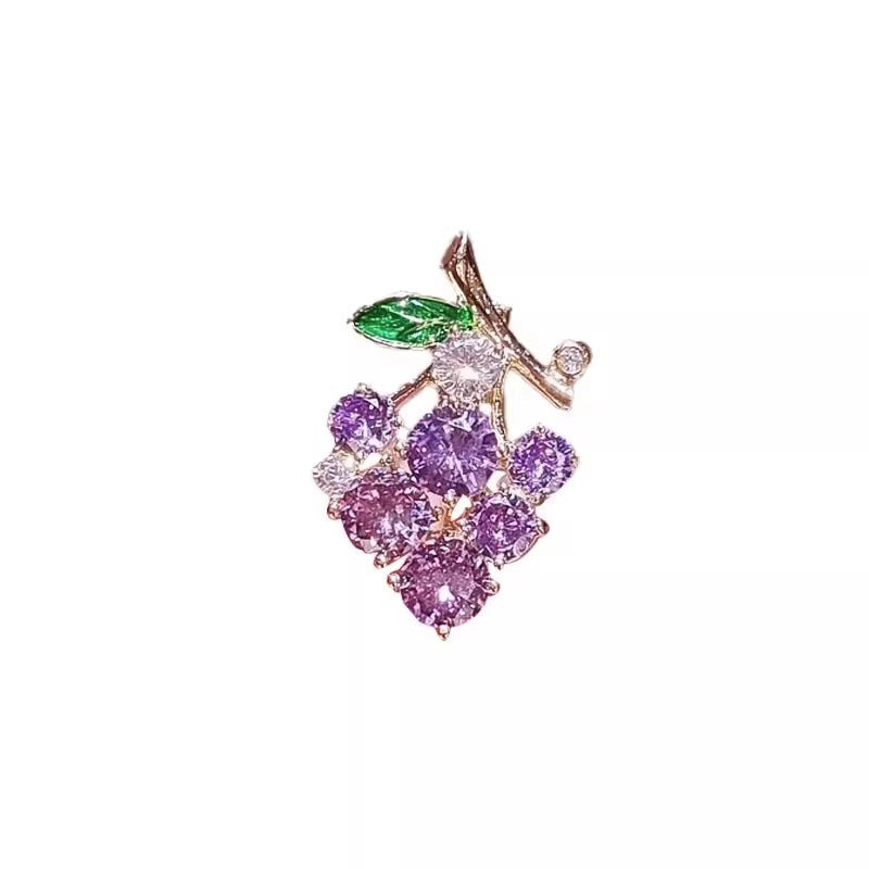 Mini Exquisite Grape Small Pin Elegant All-match Suit Brooch Cute Anti-light Fixed Buckle Women's Pressage Flap Purple