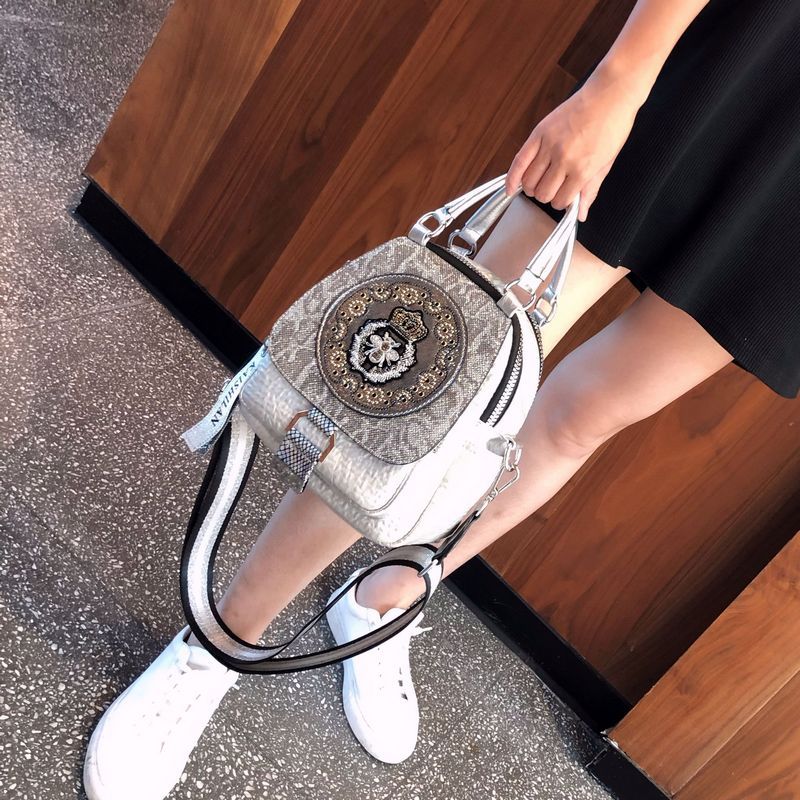 Super Hot Hot Rhinestone Backpack Women's 2025 New Fashion Women's Backpack High-end Genuine Leather Crossbody Bag Light Luxury