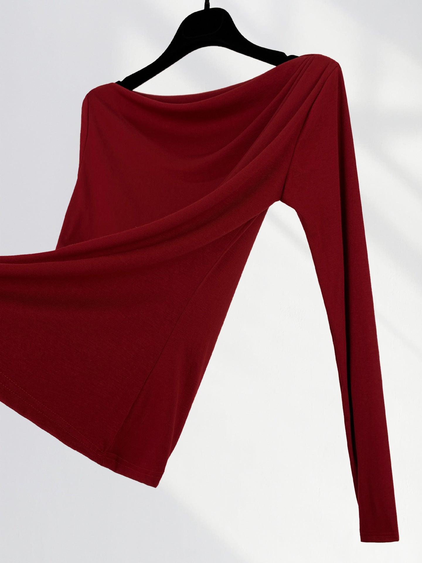 T-Shirt Femme Épaules Dénudées Manches Longues – Modal Doux, Coupe Ample
